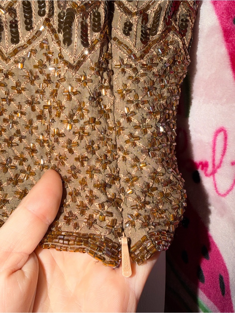 🤎🩵 Vintage Silk Beaded Embroidered Tank Top - Picture 6 of 9